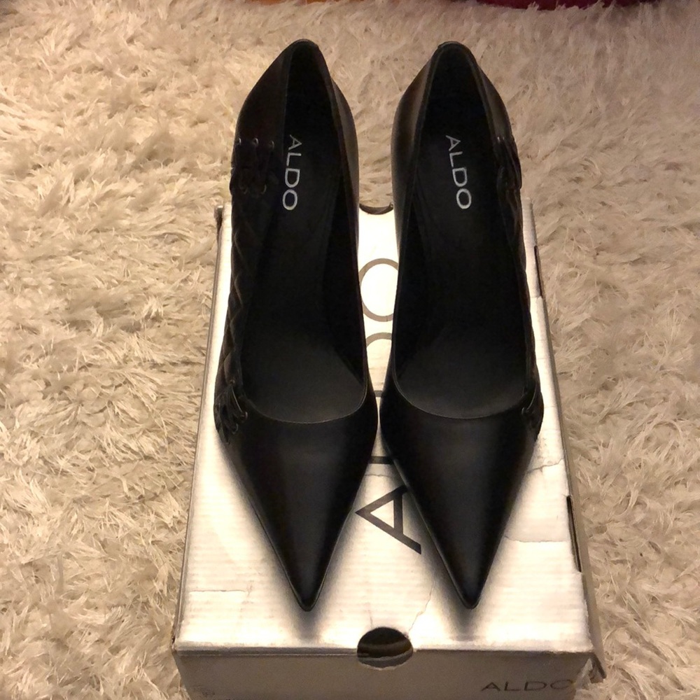 COPY - Aldo Black Pumps